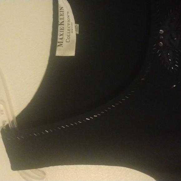 Size 20W Black tank beaded collar - Picture 4 of 6